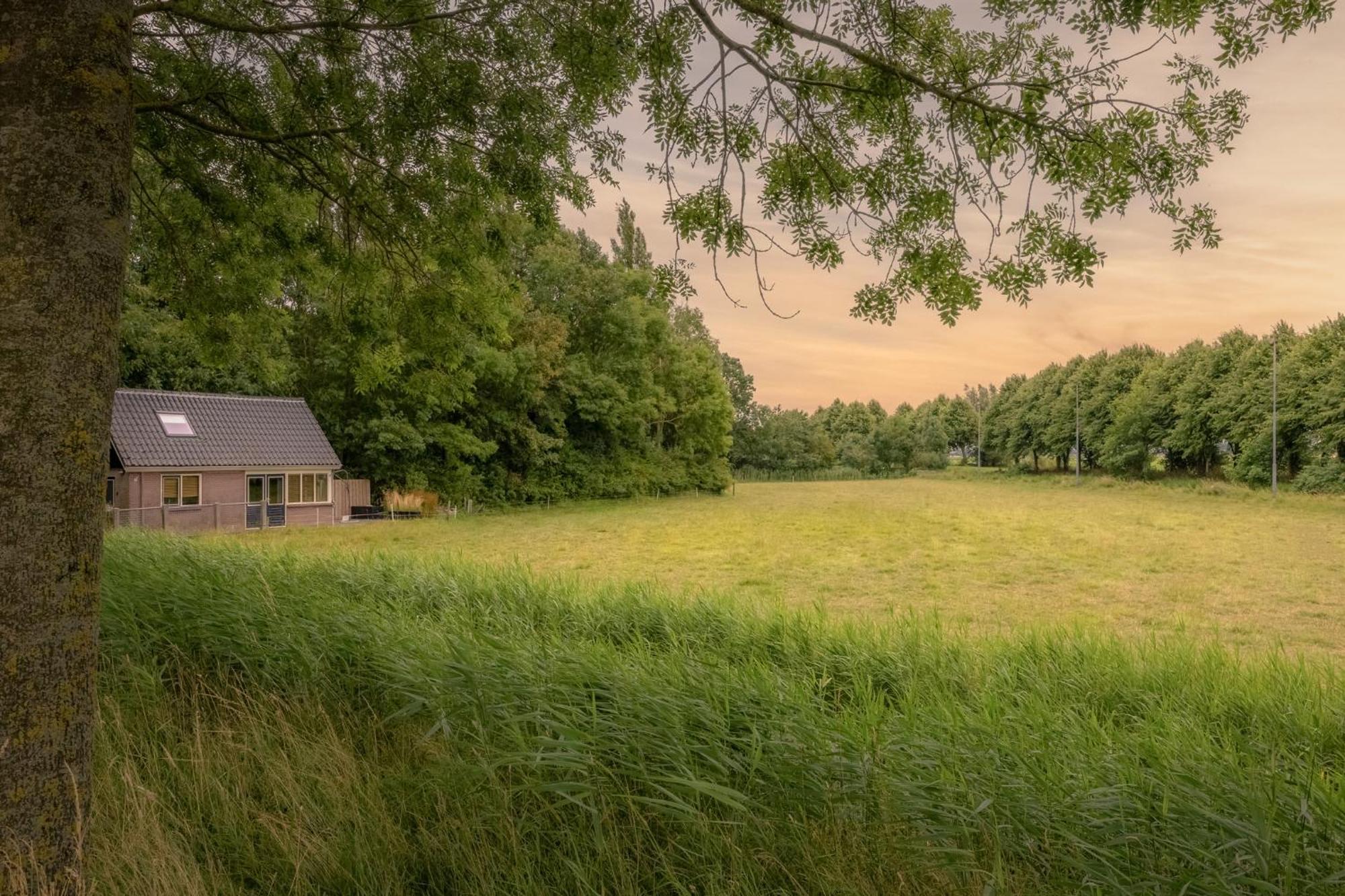 Meinnoar Ien Hantum Exterior foto
